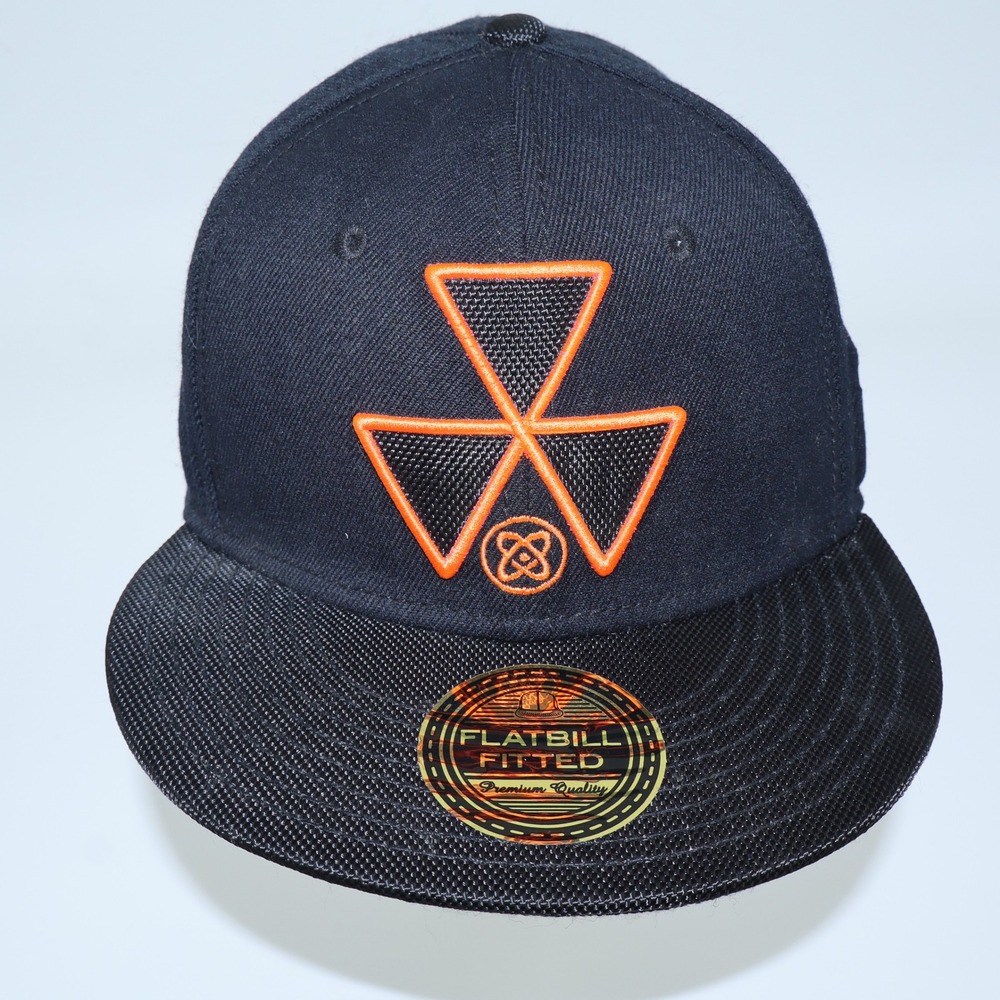 Call of Duty‎ Black Ops II Nuketown 2025 Hat Black Orange Flat Bill Fitted L XL